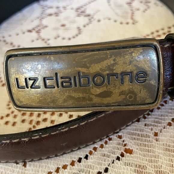 Liz Claiborne Brown Leather Belt with Bronze Buckle - Picture 2 of 11